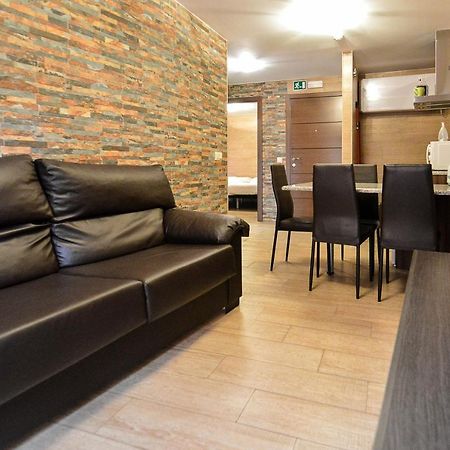 Apartamentos Turisticos Toledo Exterior photo
